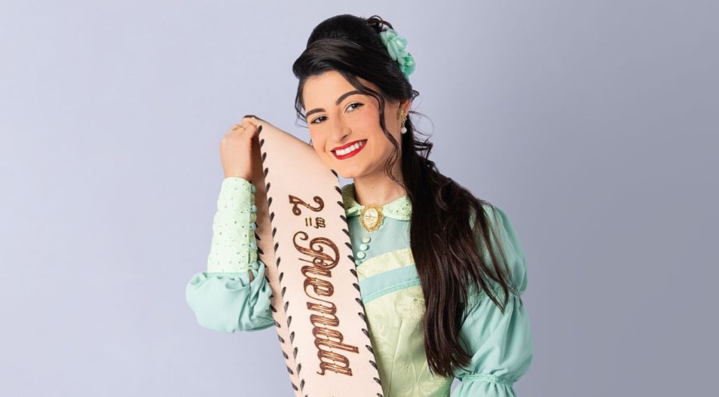 Conheça Júlia Calvi – 2ª Prenda do RS 2024/2025